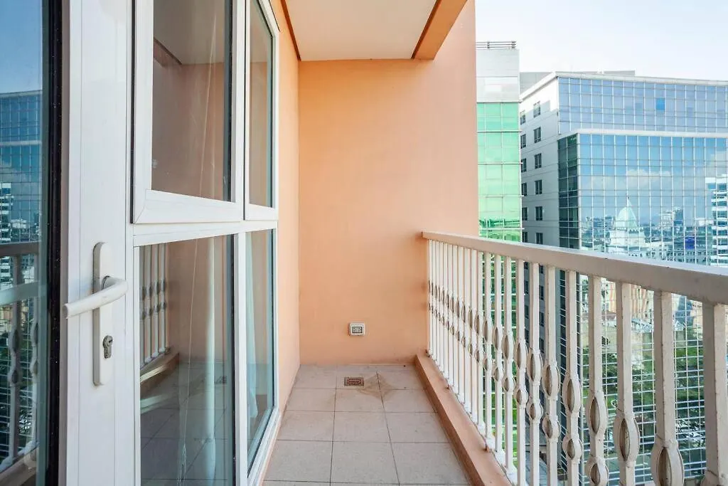 Refined & Homey Luxury Apartment Manila