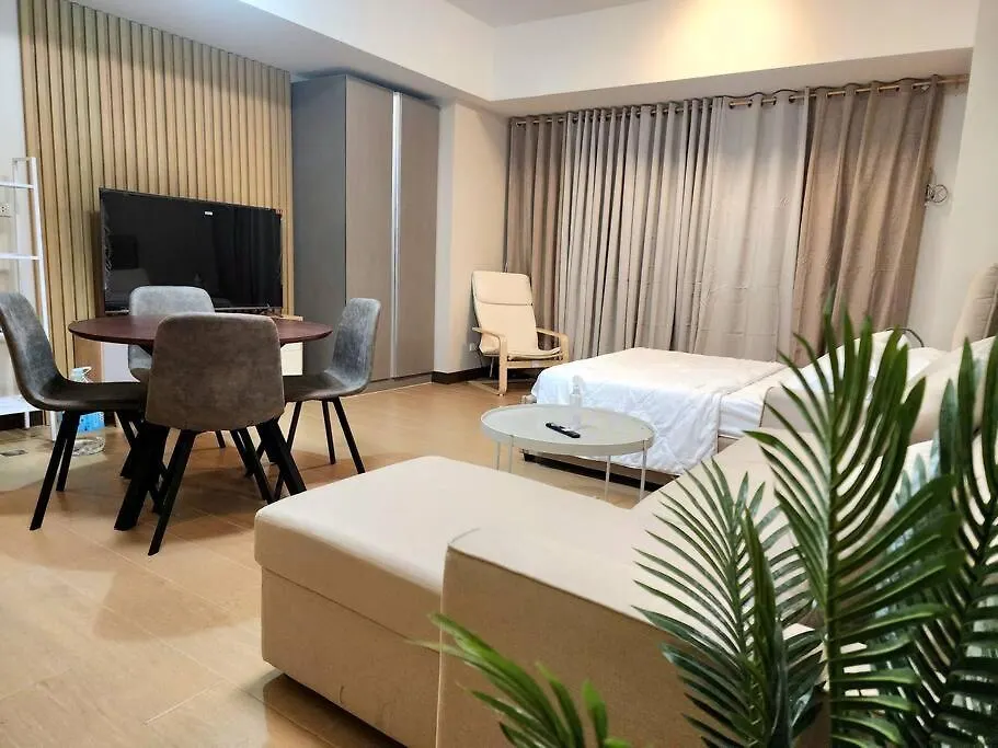 Refined & Homey Luxury Apartment Manila
